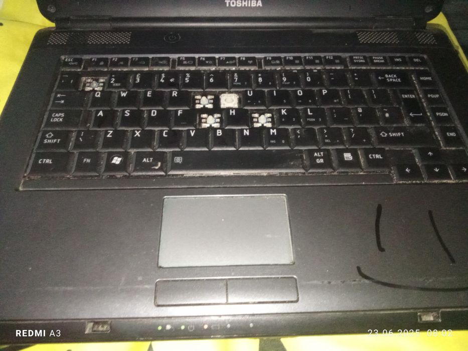 Laptop Toshiba Satellite L300