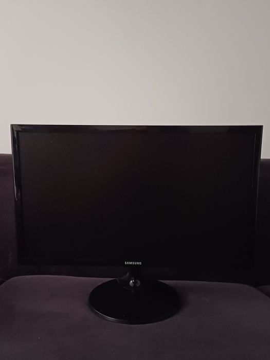 Monitor LED TN Samsung 21.5", Wide, FHD, HDMI
