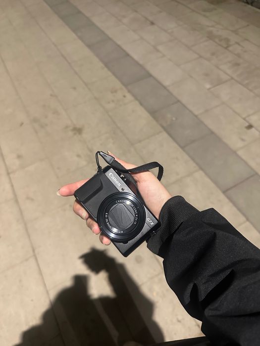 Продам камеру canon g7x mark 2