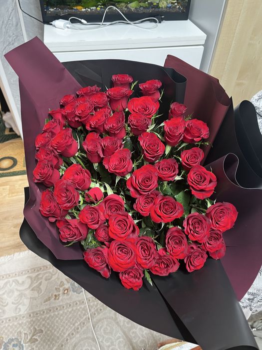 Шикарный букет из 51 розы