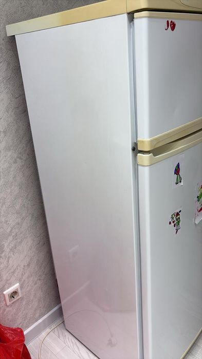 Продам холодильник