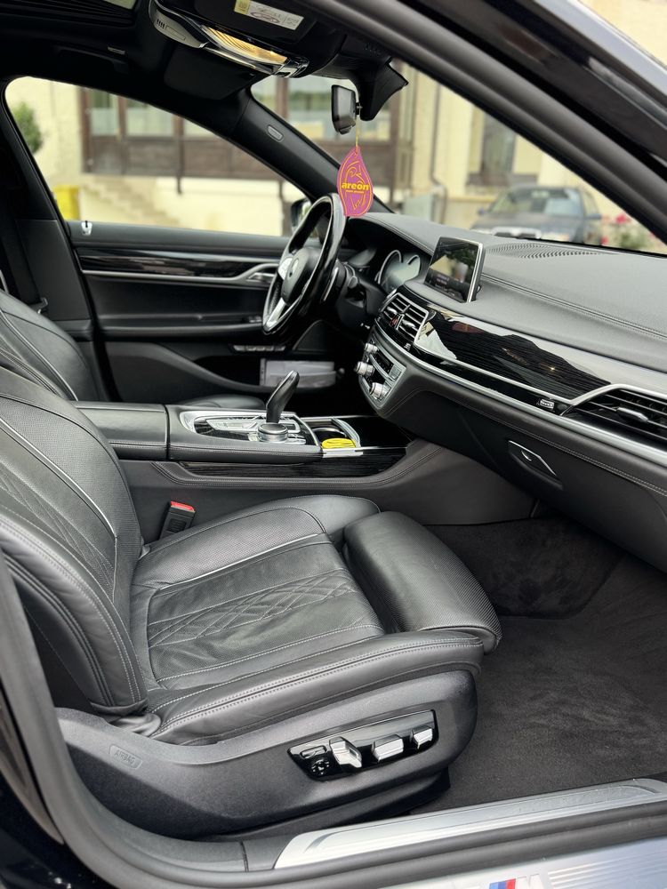 De Vanzare Bmw 740 Diesel Xdrive M paket Laser Light