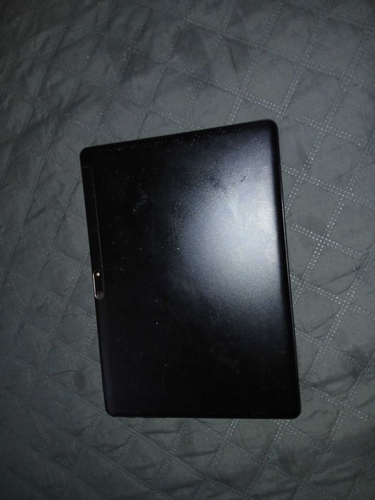 Vand tabletă are ecranul spart