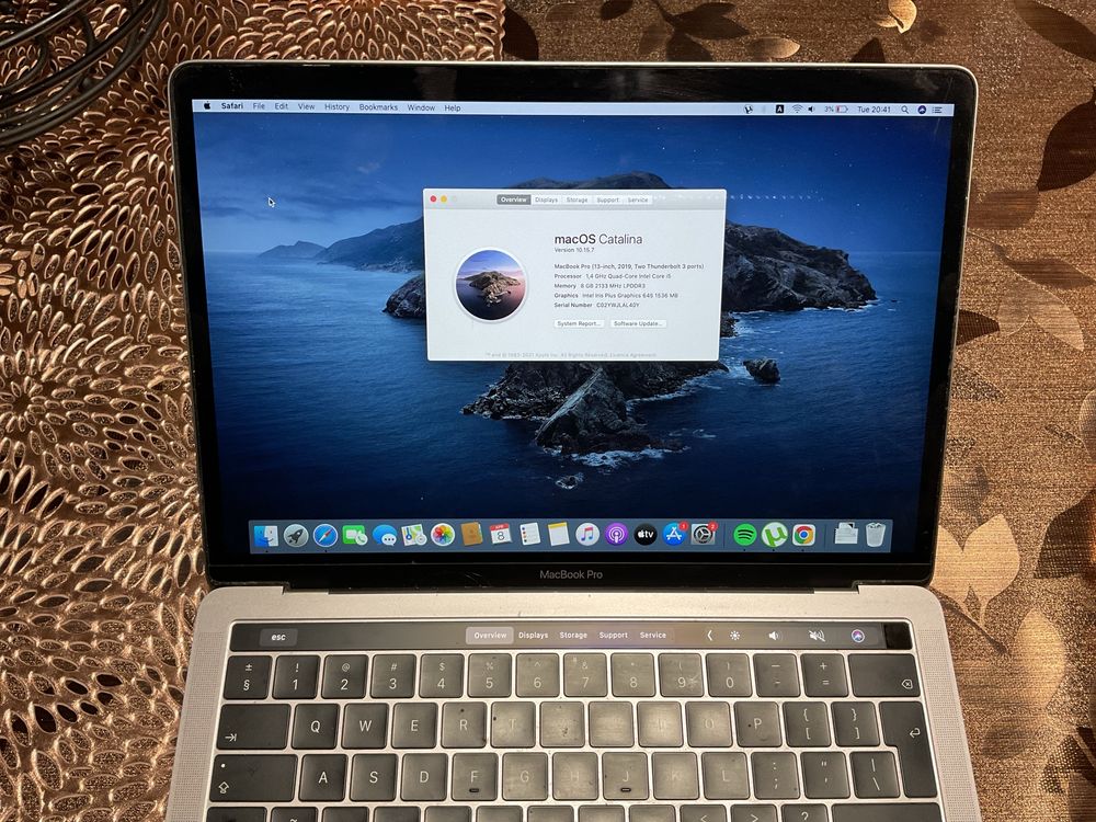Apple Macbook Pro 15,4 чип 13 инча 2019г.