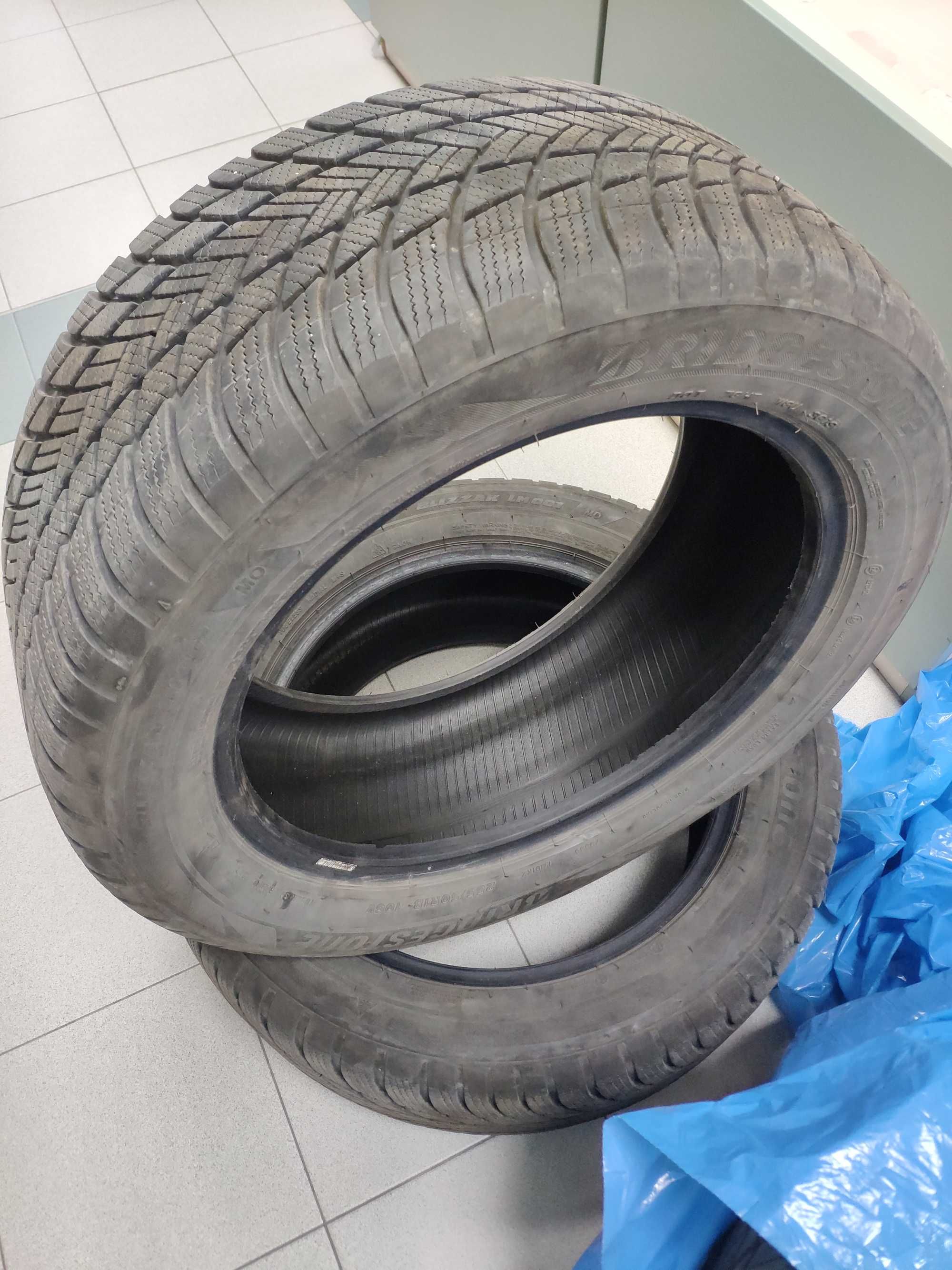 Зимни гуми Bridgestone BLIZZAK 255 50 R18 106V дот 3619