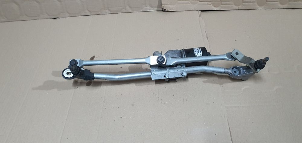 Ansamblu stergatoare cu motoras bmw seria 1 e87 e81