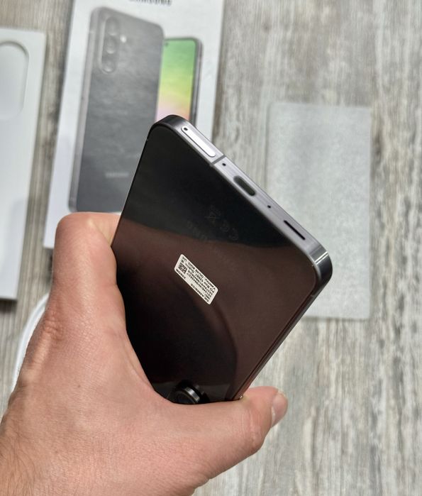 Samsung Galaxy A56 5G 256 GB 8 GB Ram Dual Sim Като Нов