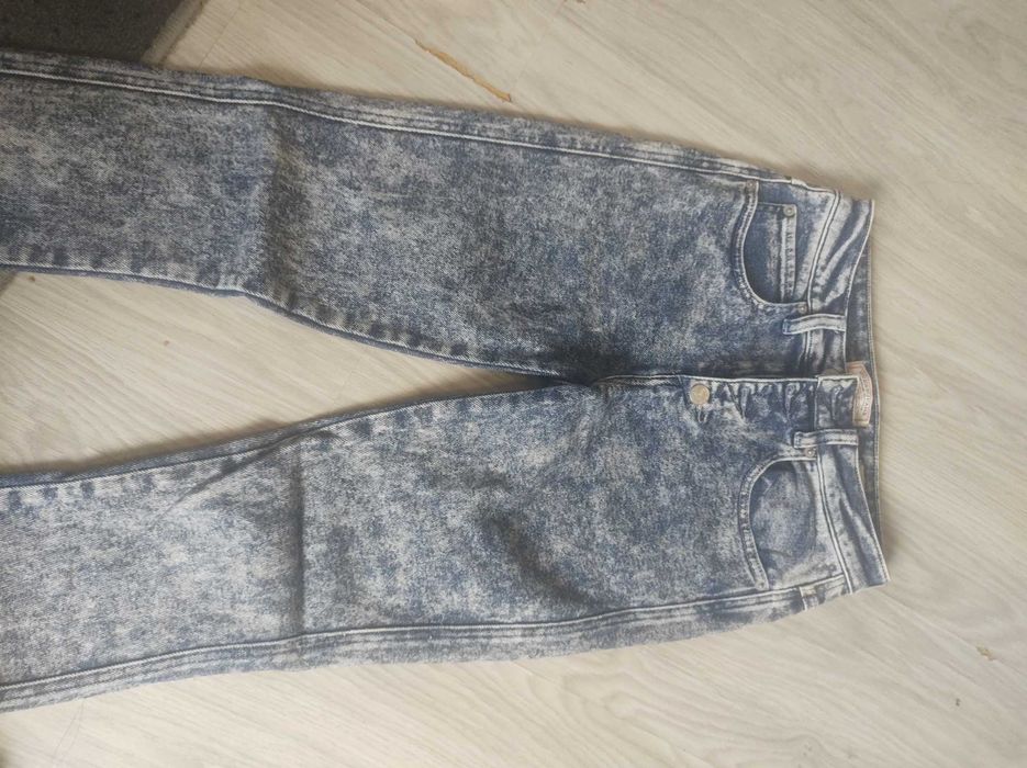 Дънки Guess Страхотни