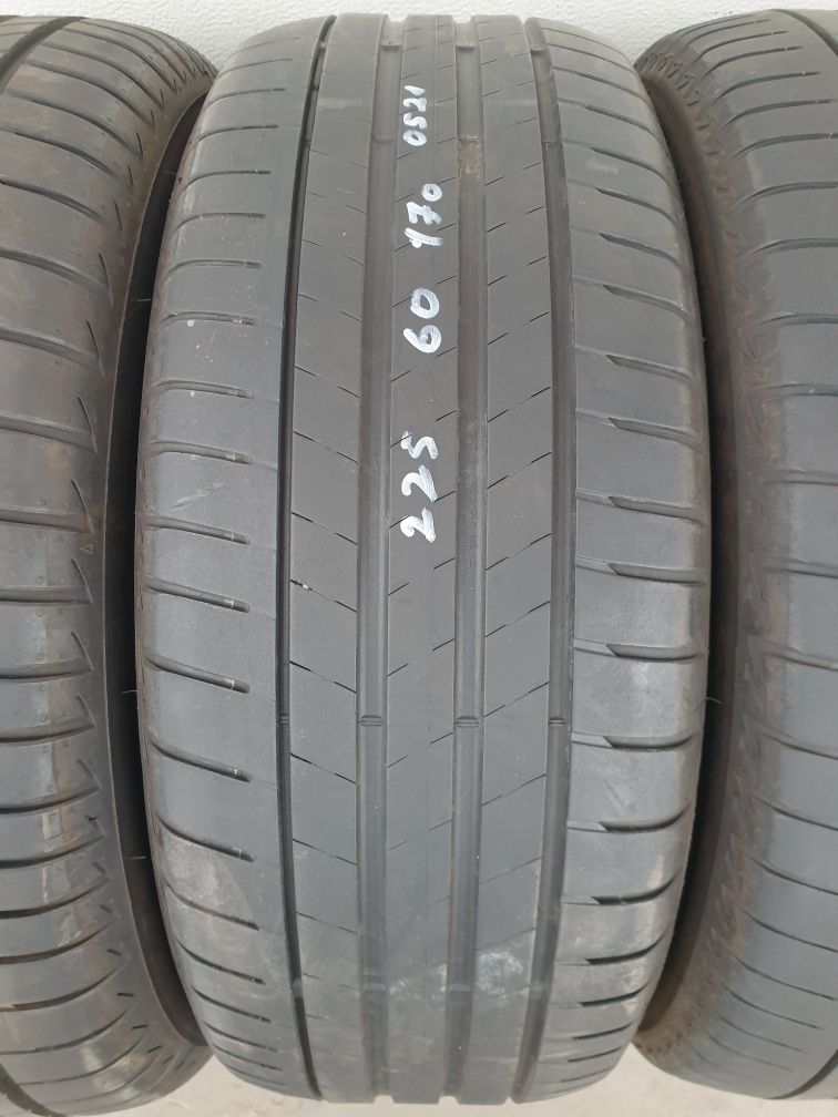 Летни гуми 4 броя BRIDGESTONE Turanza T005 225 60 R17 дот 0521