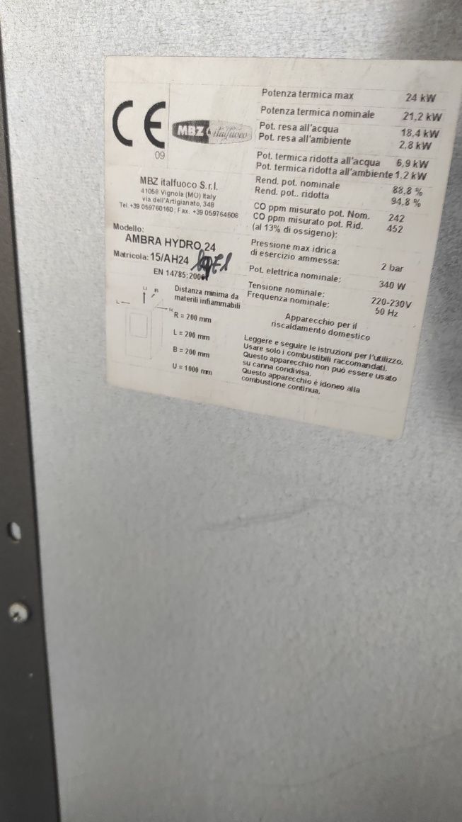 Печка на пилети Ambra Hydro 24