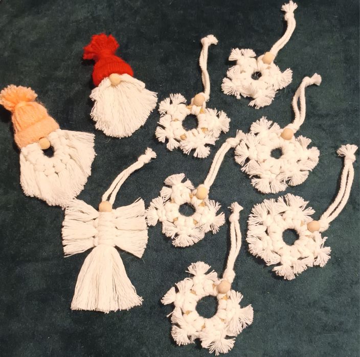 Decorațiuni pentru brad de Crăciun