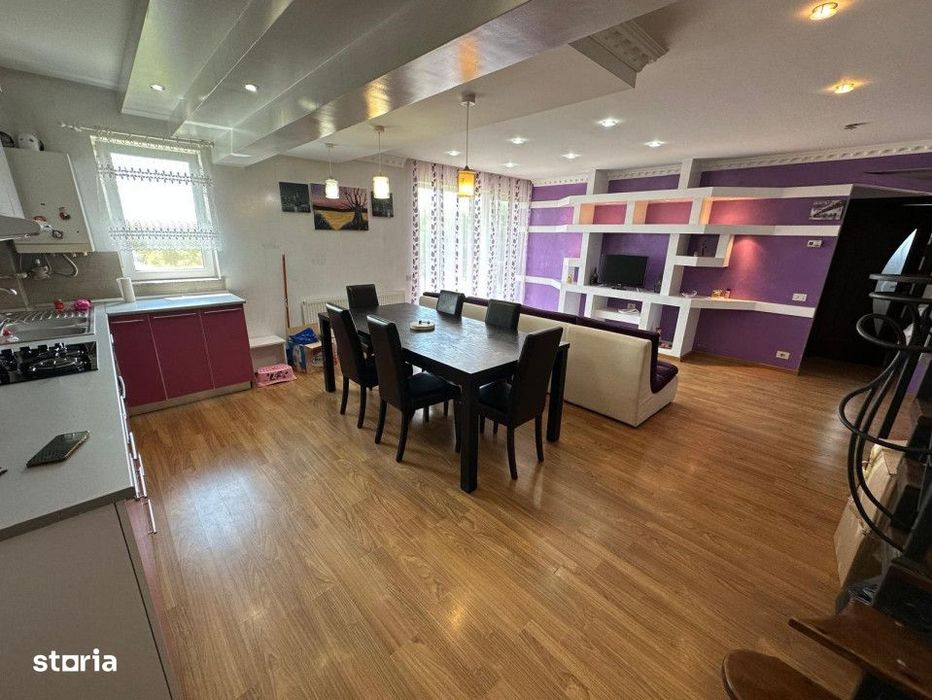 Vanzare - Apartament 4 camere pe 2 nivele, 111 mp utili, etaj 2