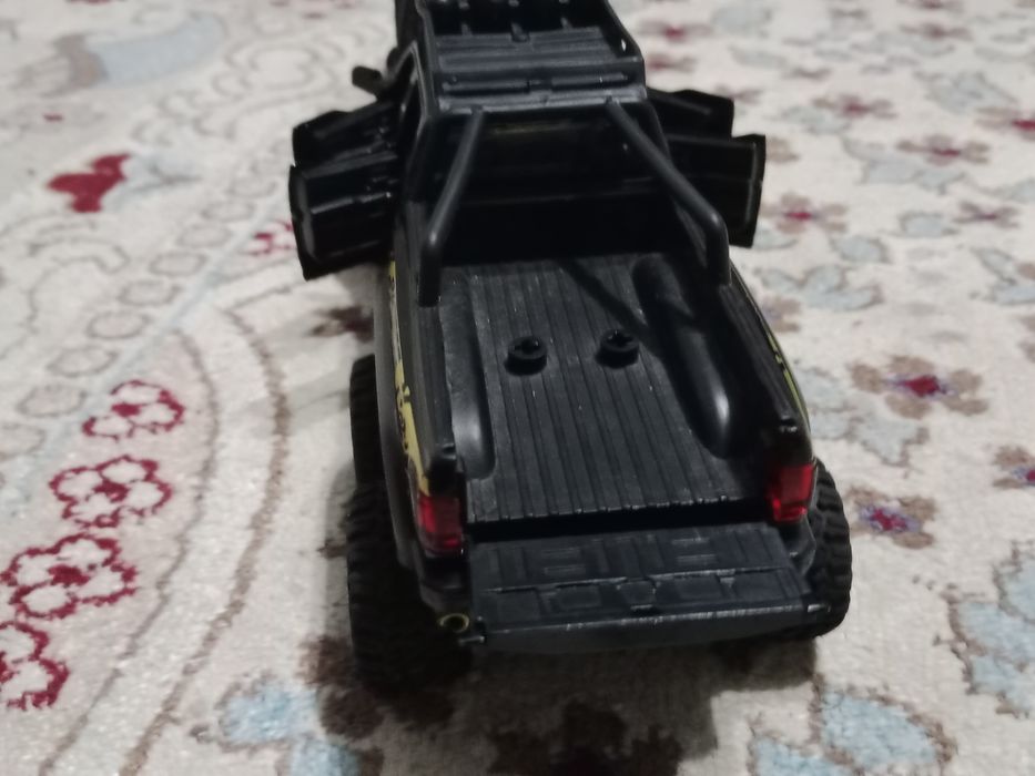 Продам новую машинку