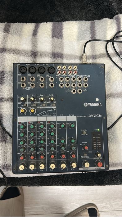 Mixer Yamaha MG102c