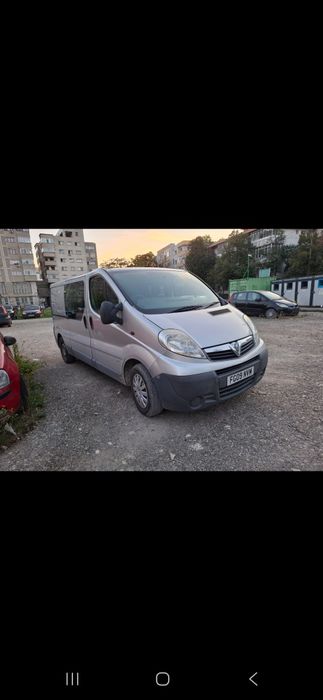 Dezmembrez renault trafic opel vivaro 2.0 dci mixta 6 locuri