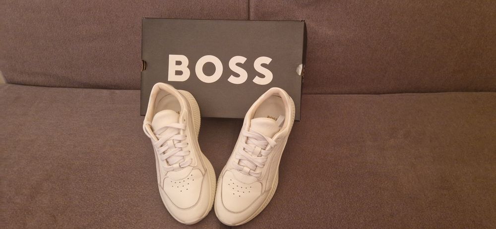 HUGO BOSS, бели дамски маратонки