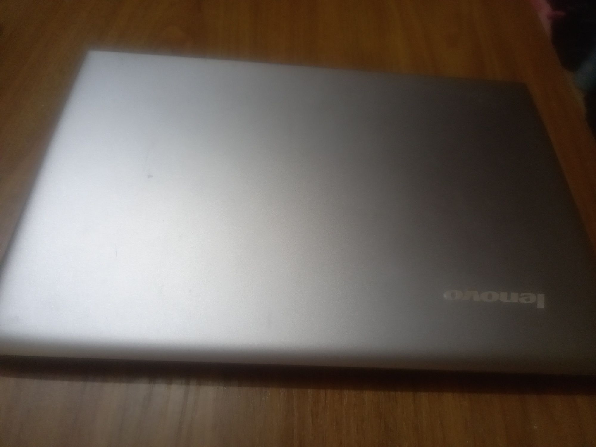 Лаптоп Lenovo ideaPad U330p i5