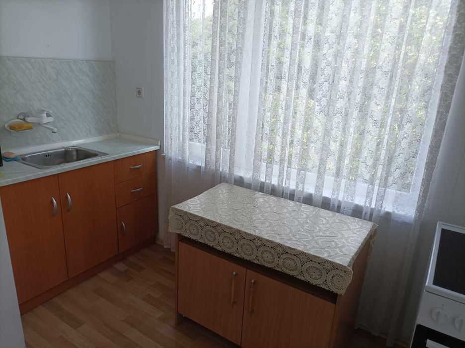 Дава се под наем Двустаен апартамент в Пловдив, Кючук Париж - 72 кв.м за 408 € - Снимка #1