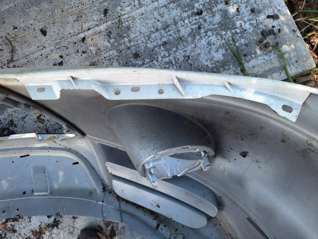 Предна броня за MITSUBISHI outlander xl 2009-2013г.