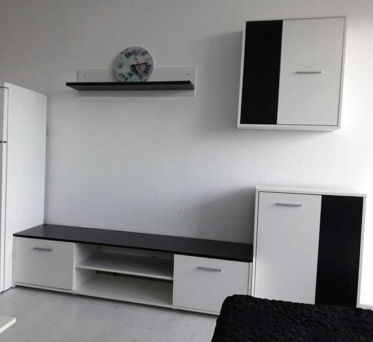 Дава се под наем Едностаен апартамент в Пловдив, Тракия - 39 кв.м за 214.2 € - Снимка #1