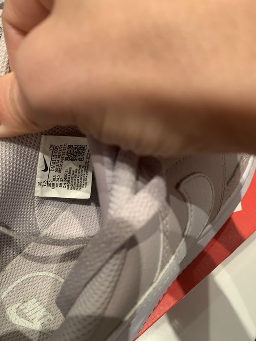 Квцове Nike Court vision 38,5 естествена кожа