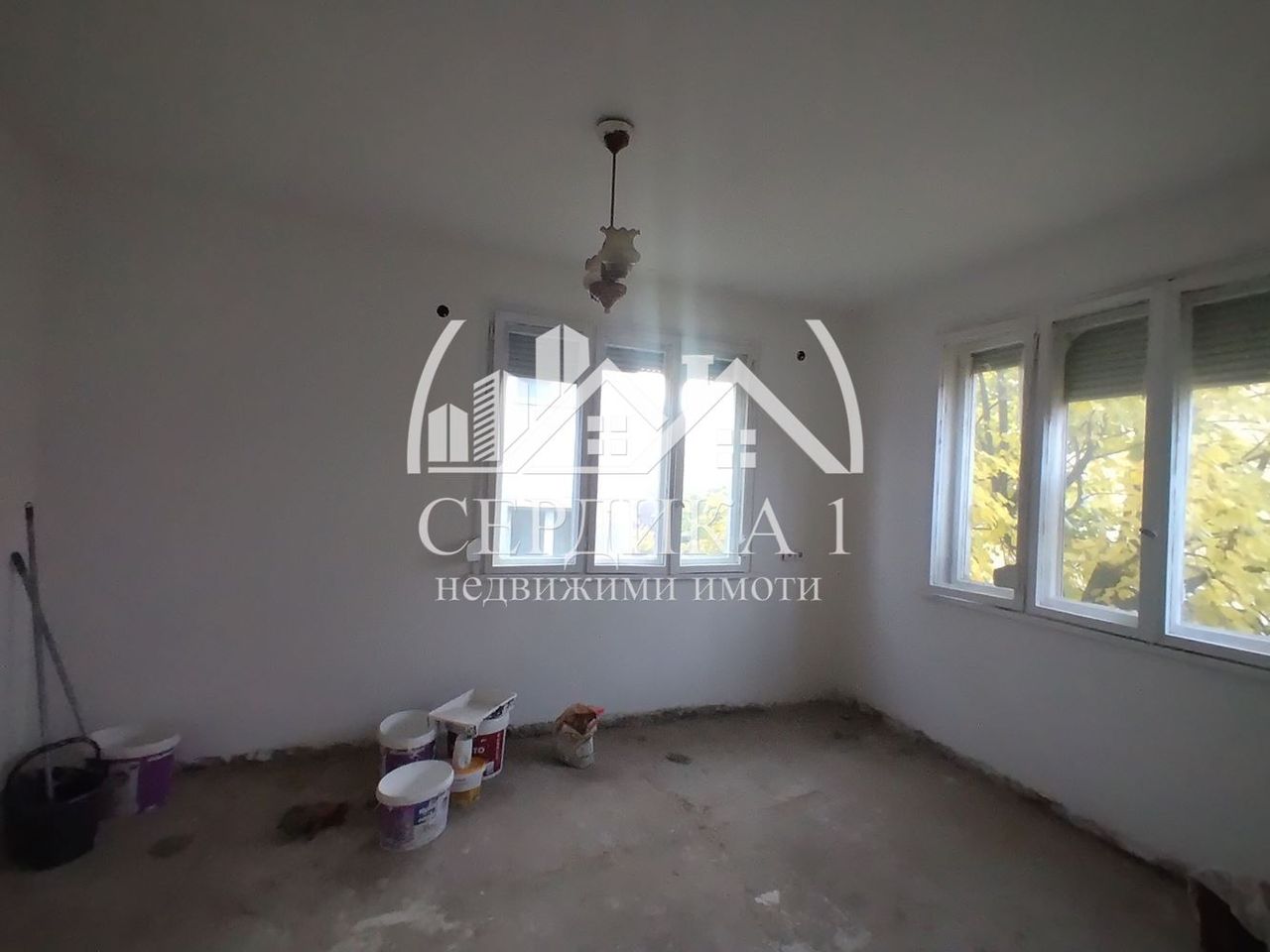 Продава се Етаж от къща в Благоевград, Идеален център - 83 кв.м за 998 €/кв.м - Снимка #3