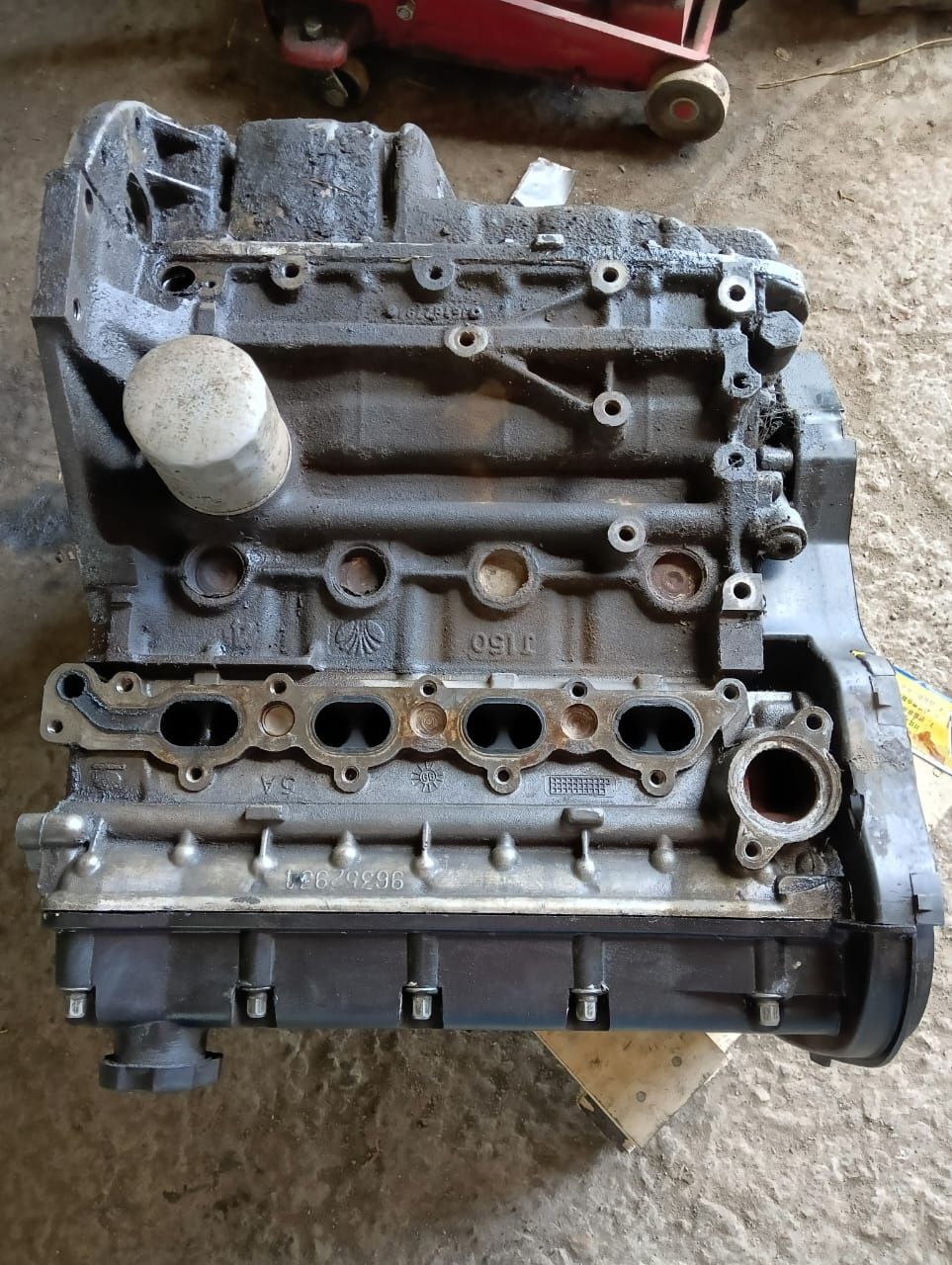 Продам Двигатель F16D3