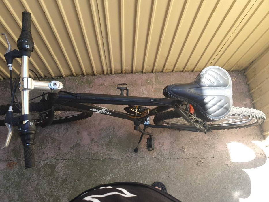 Vând bicicleta aluminiu