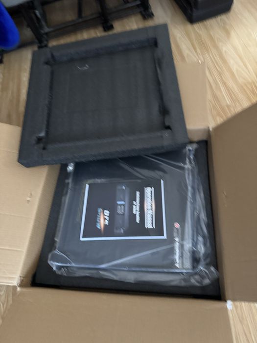 Labgruppen fp 20000 (sinbosen) 4x4000w Pret fix ca dynacord vl fbt xa