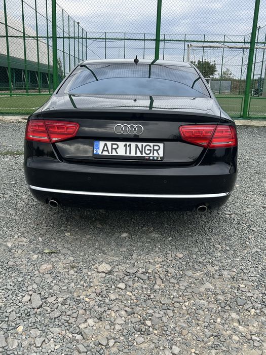 Audi A8 Bussiness Long, Full option