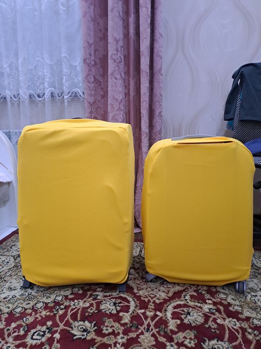 Продам чехол чемодана