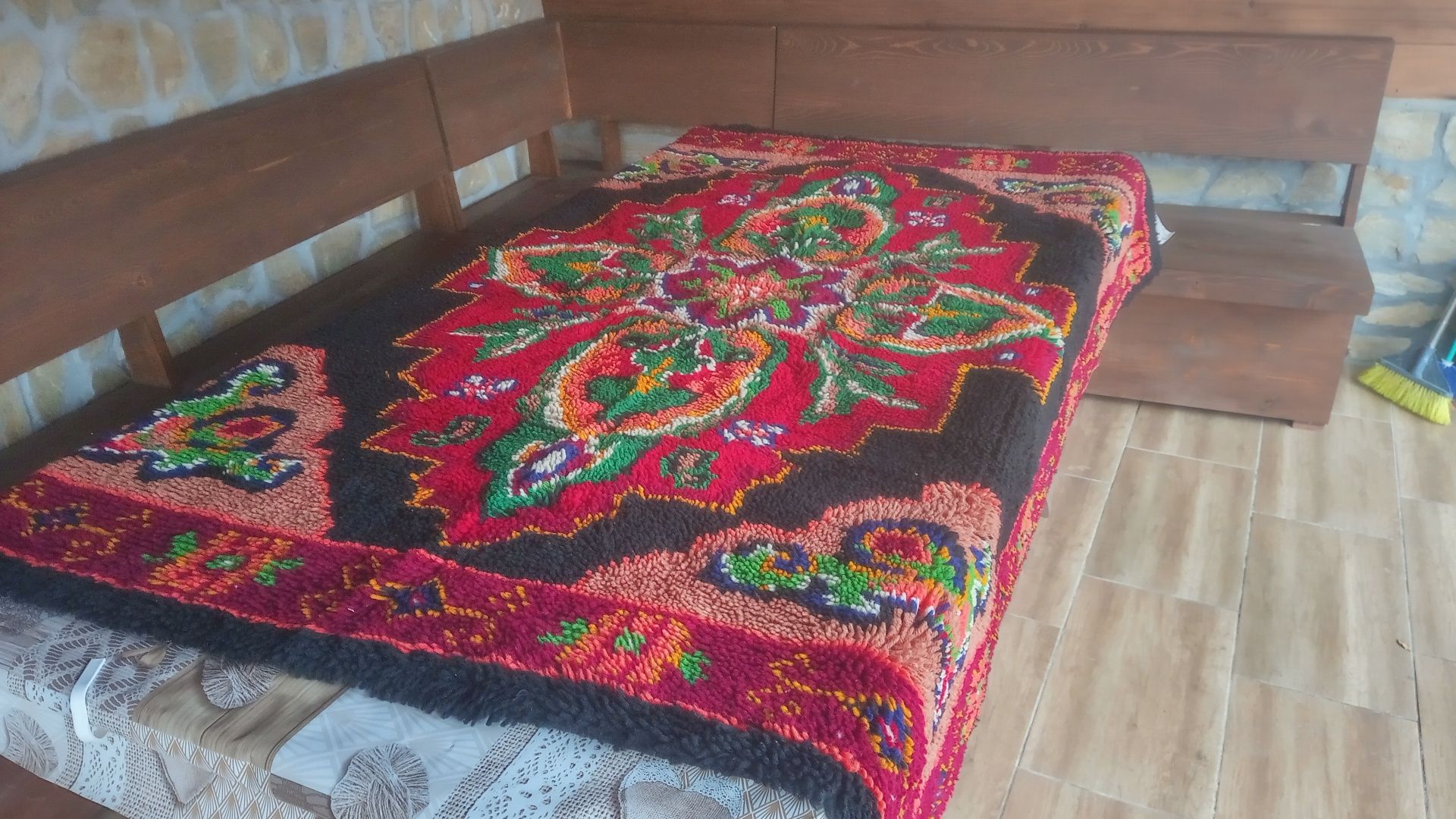 Покривала .Губер,китеник.
