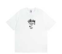 Футболка от Stussy