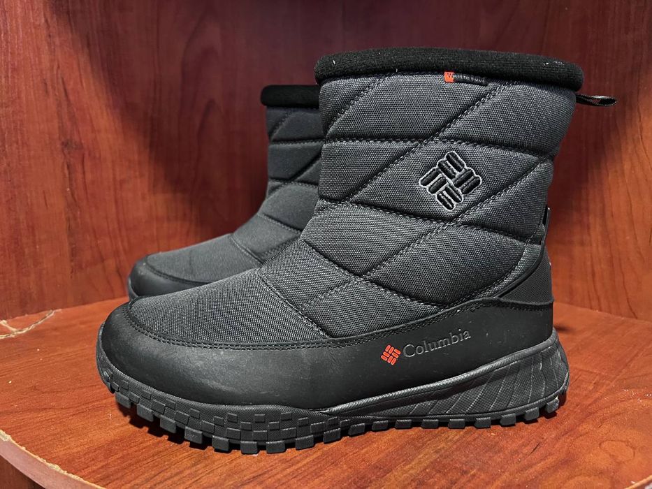 Продаётся сапоги Аляска Columbia