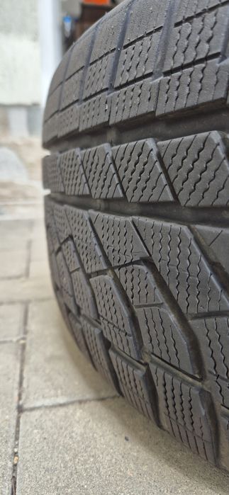 Oferta - Cauciucuri iarna Falken Eurowinter HS02PRO 235/50 R19