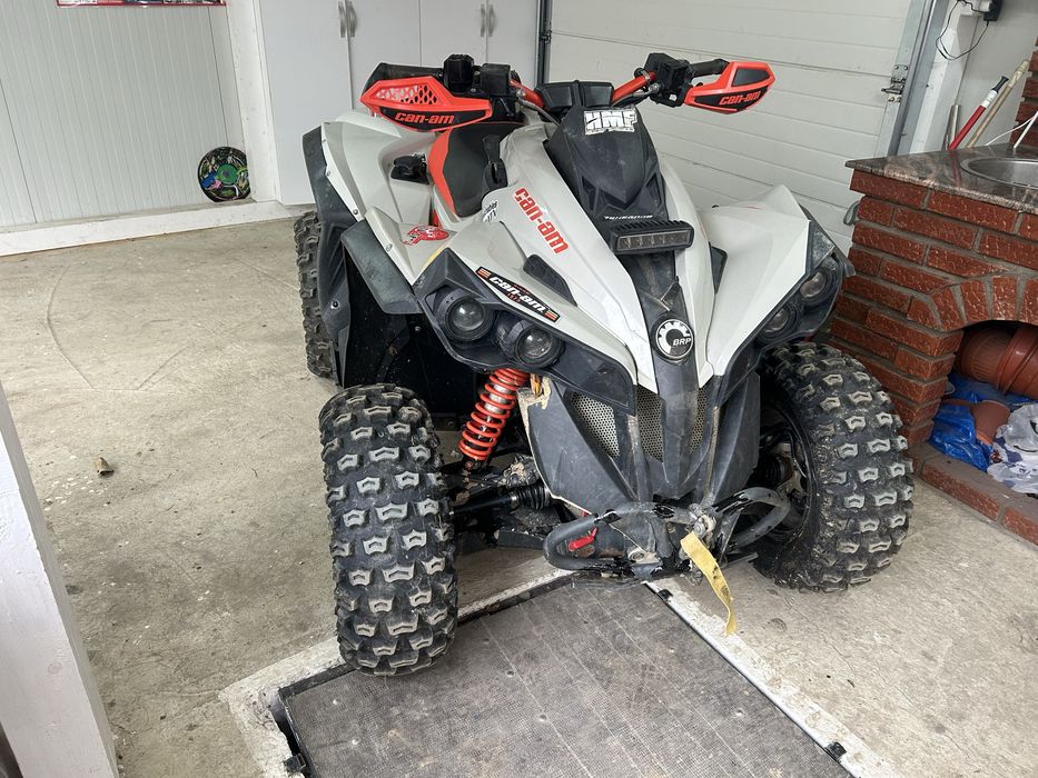 Can am renegade 2022 1000r cu doar 3900 km