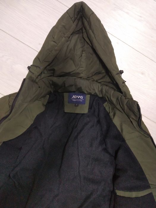 Тёплая куртка цвет хаки