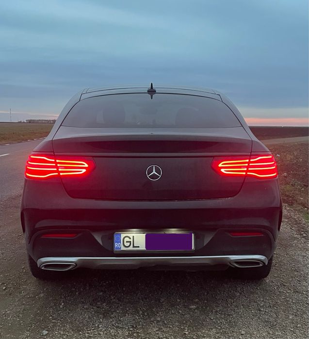 Mercedes-Benz GLE 350d 4MATIC Coupé AMG Line – Full options.