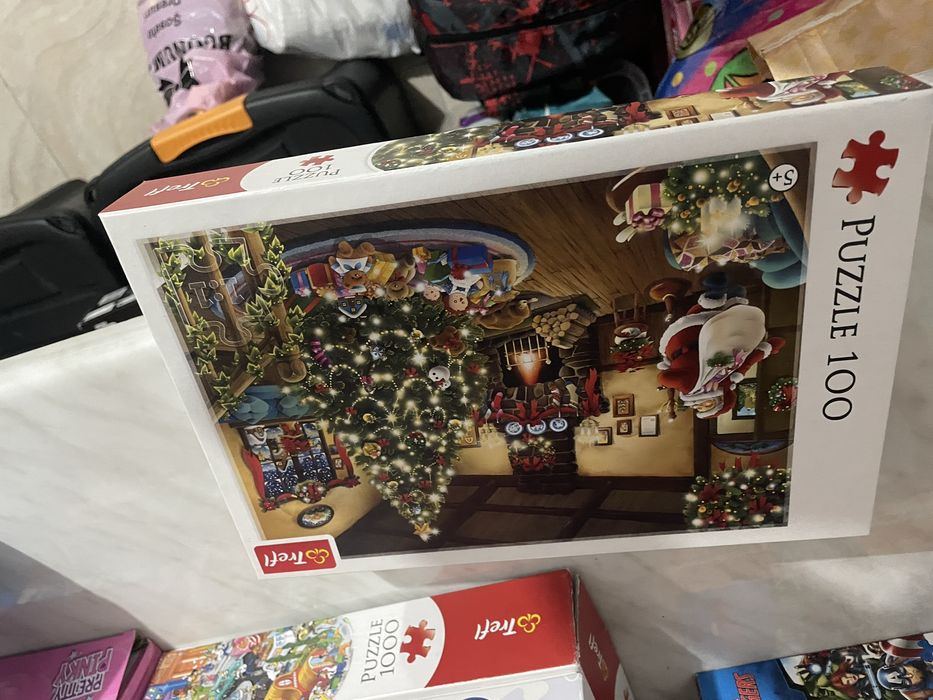 Puzzle 100 de piese