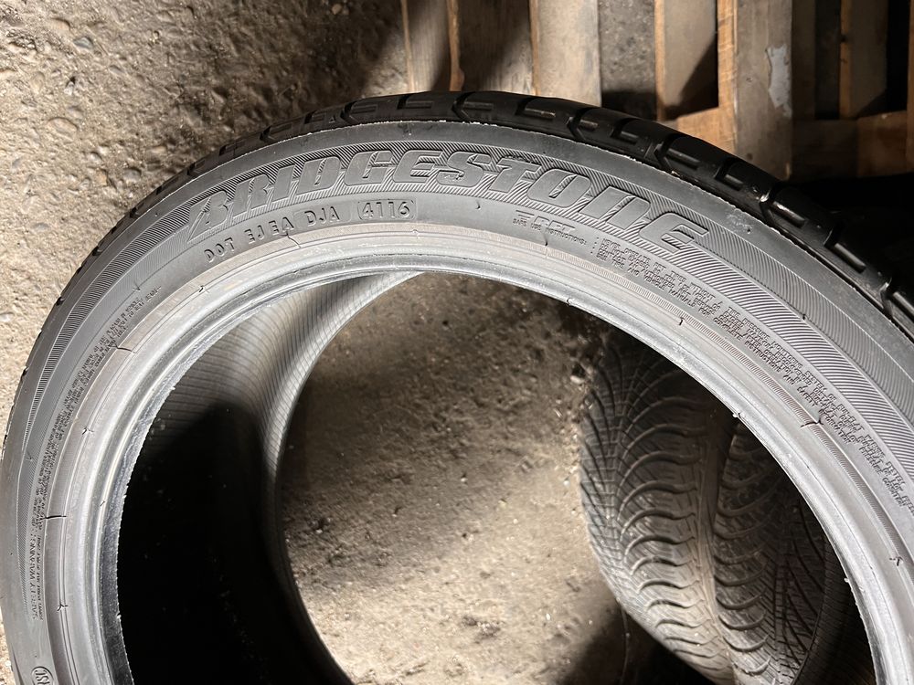 2 anvelope vara 275/40/20 , Bridgestone , RSC , 7.5 mm