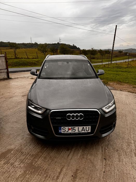 Audi Q3 S-Line 2.0 TDI 140 CP Quattro