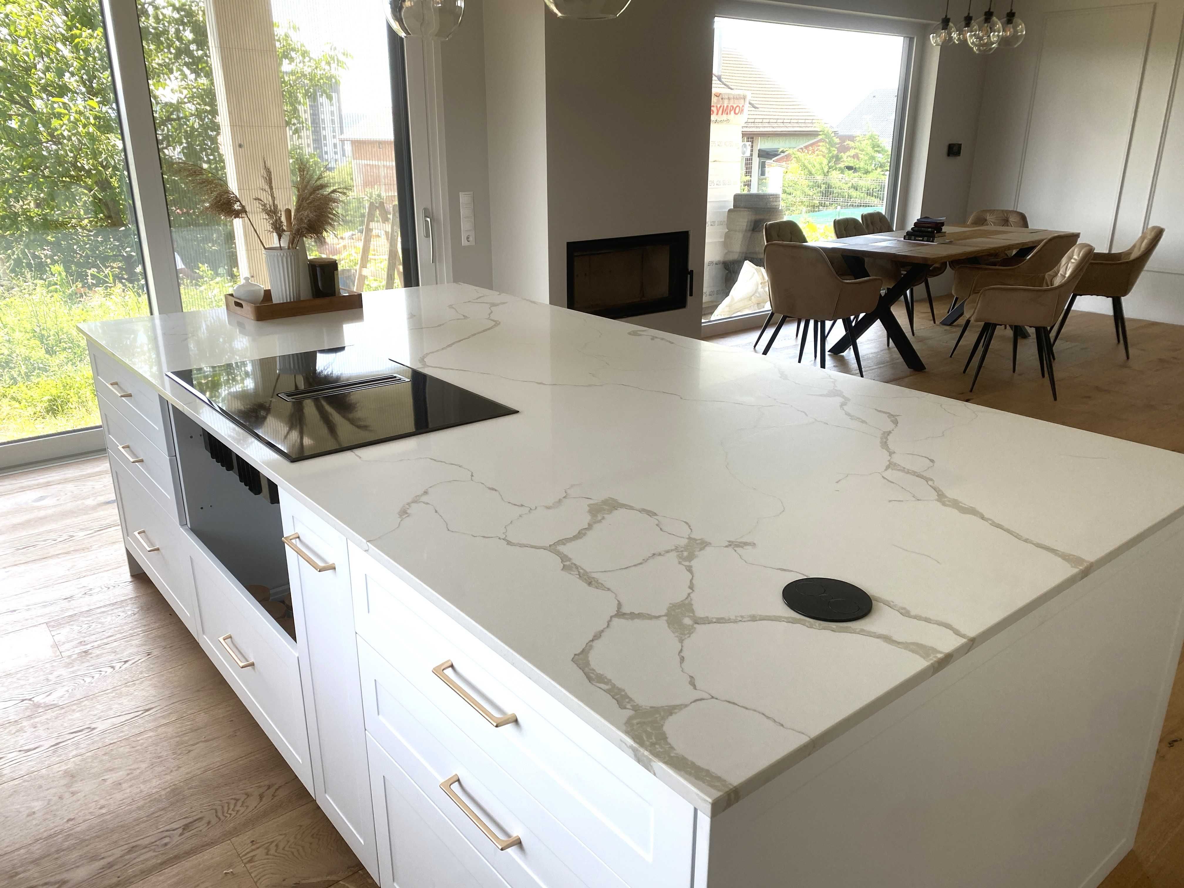Granit si Marmura pentru decorarea insulei din bucatarie
