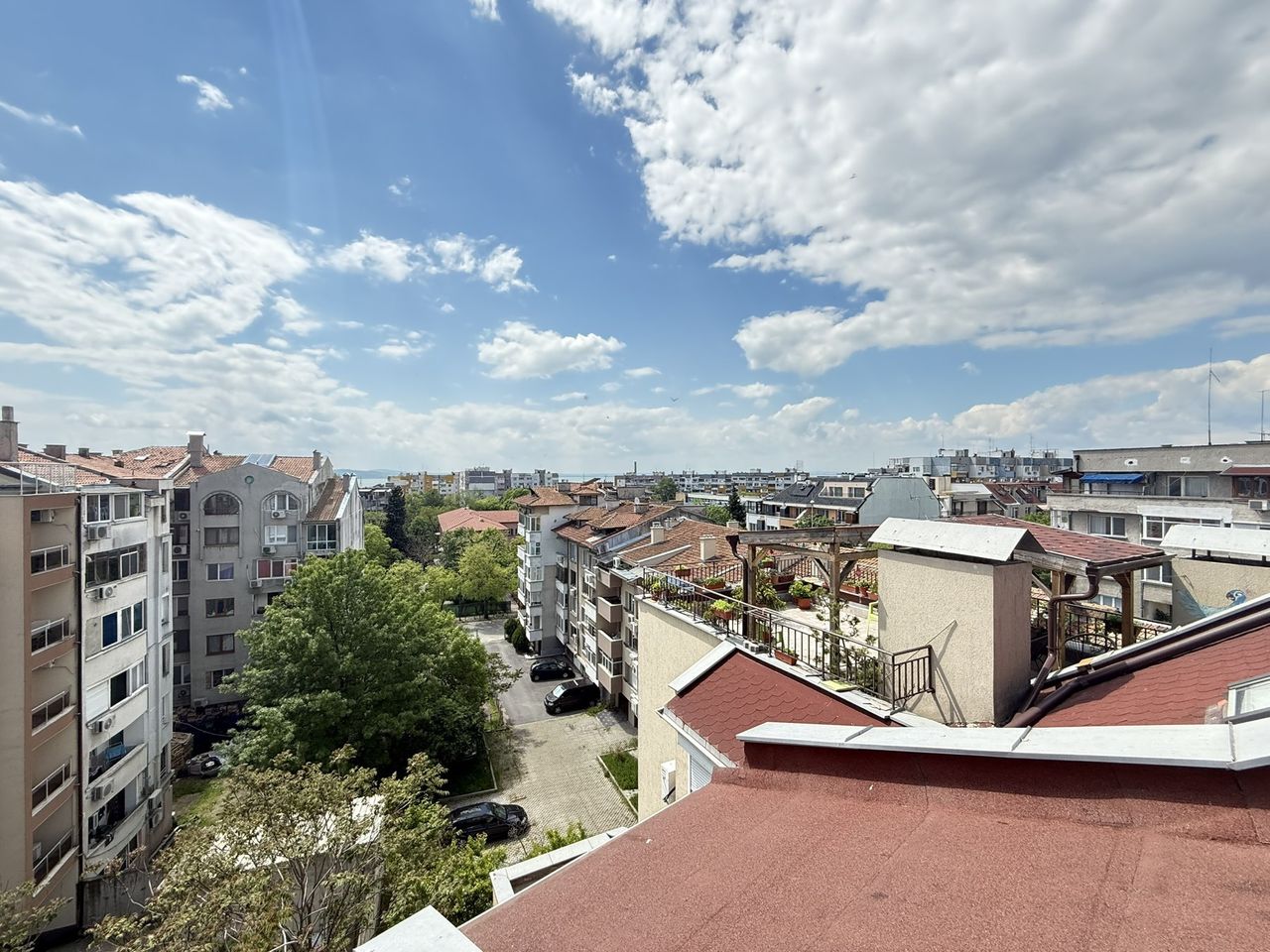 Продава се Мезонет в Бургас, Братя Миладинови - 87 кв.м за 1689 €/кв.м - Снимка #2