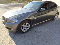 Dezmembrez BMW Seria 3 E90 LCI