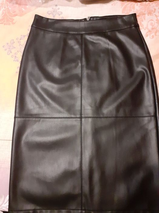 нова пола от еко кожа