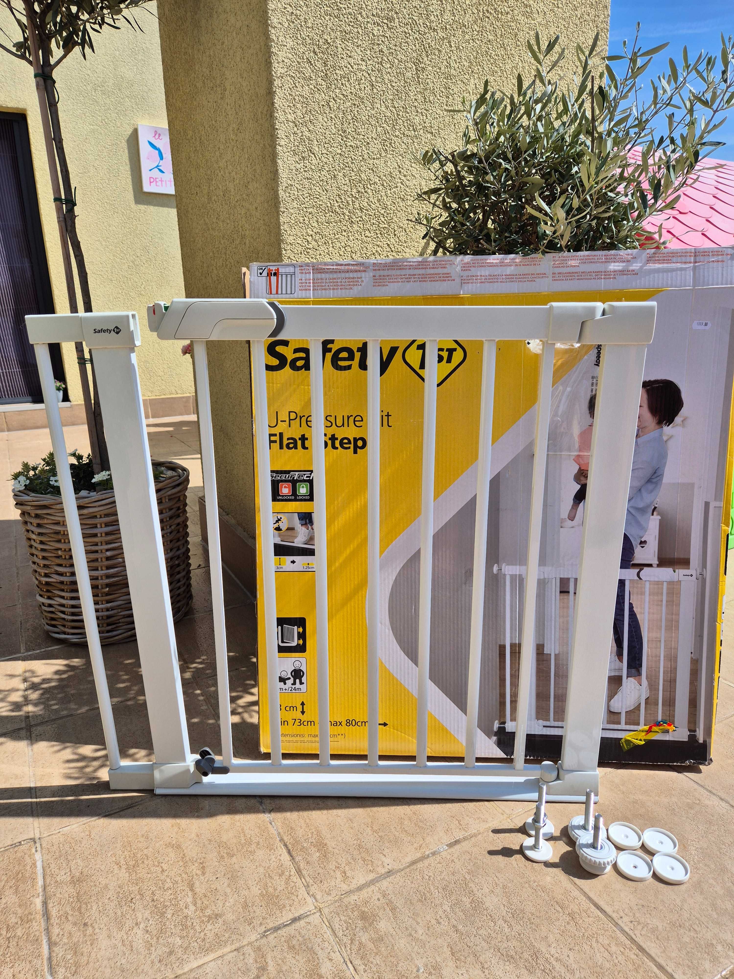 Safety 1st Универсална метална преграда за врата