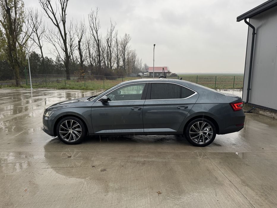Skoda Superb 2017 Laurin Klement/Automat/Ventilatie/Navi/Keyless/190cp