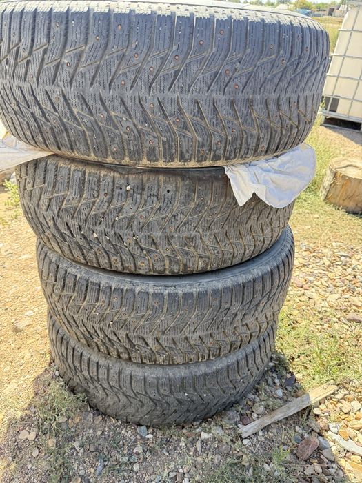 Шины зимние на внедорожник