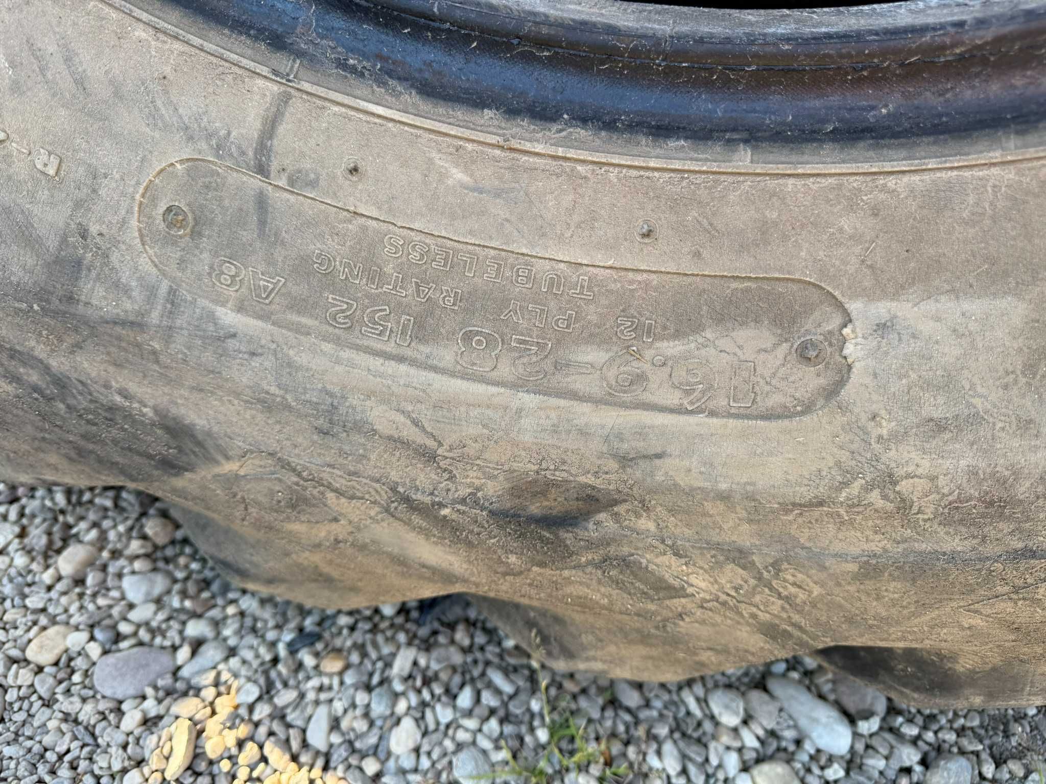 Cauciuc 16.9 R28 Goodyear
