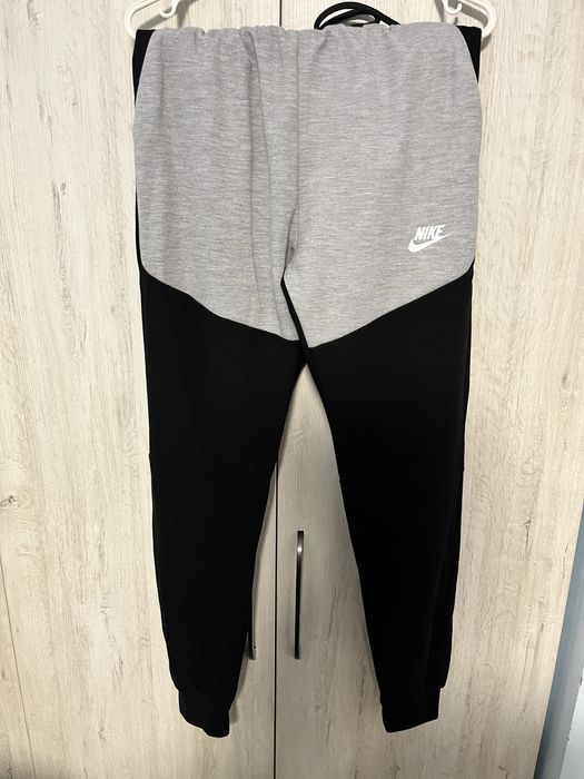 Nike Tech Fleece – Черно & Сиво